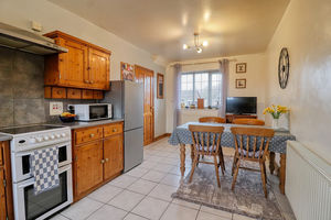 Kitchen/Diner- click for photo gallery